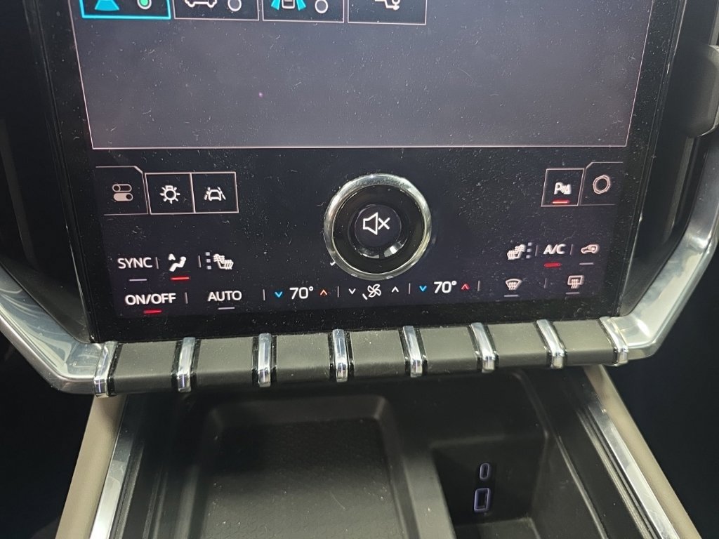 Certified 2026 GMC Acadia Elevation w/ Elevation Premium Package FWD image 25