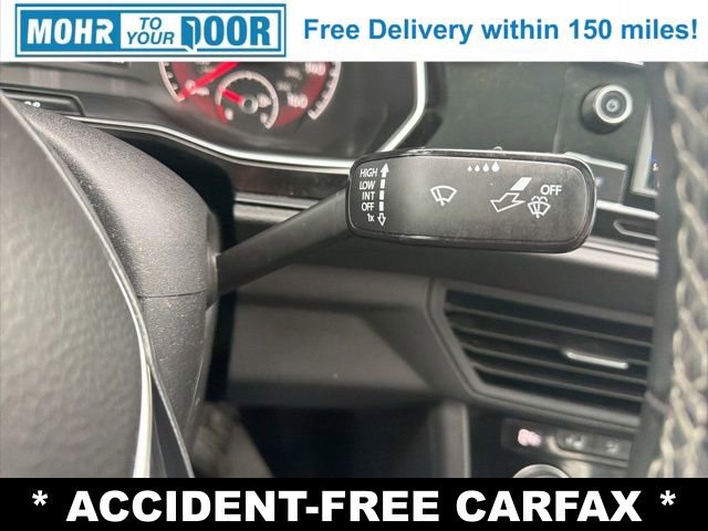 Used 2019 Volkswagen Jetta R-Line w/ R-Line Cold Weather Package image 18