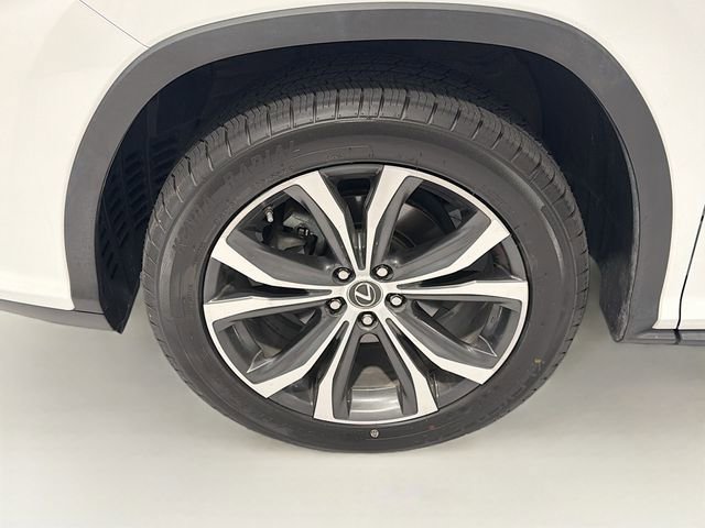 Used 2019 Lexus RX 350L Premium w/ Premium Package image 26