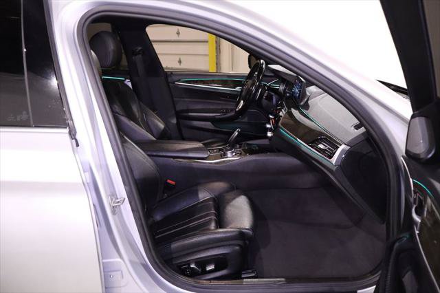 Used 2017 BMW 530i RWD image 33