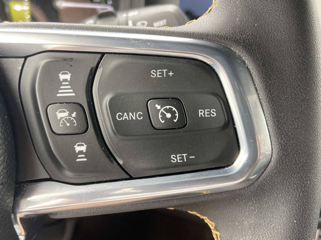 Used 2024 Jeep Wrangler Unlimited Sahara w/ Safety Group AWD/4WD image 30