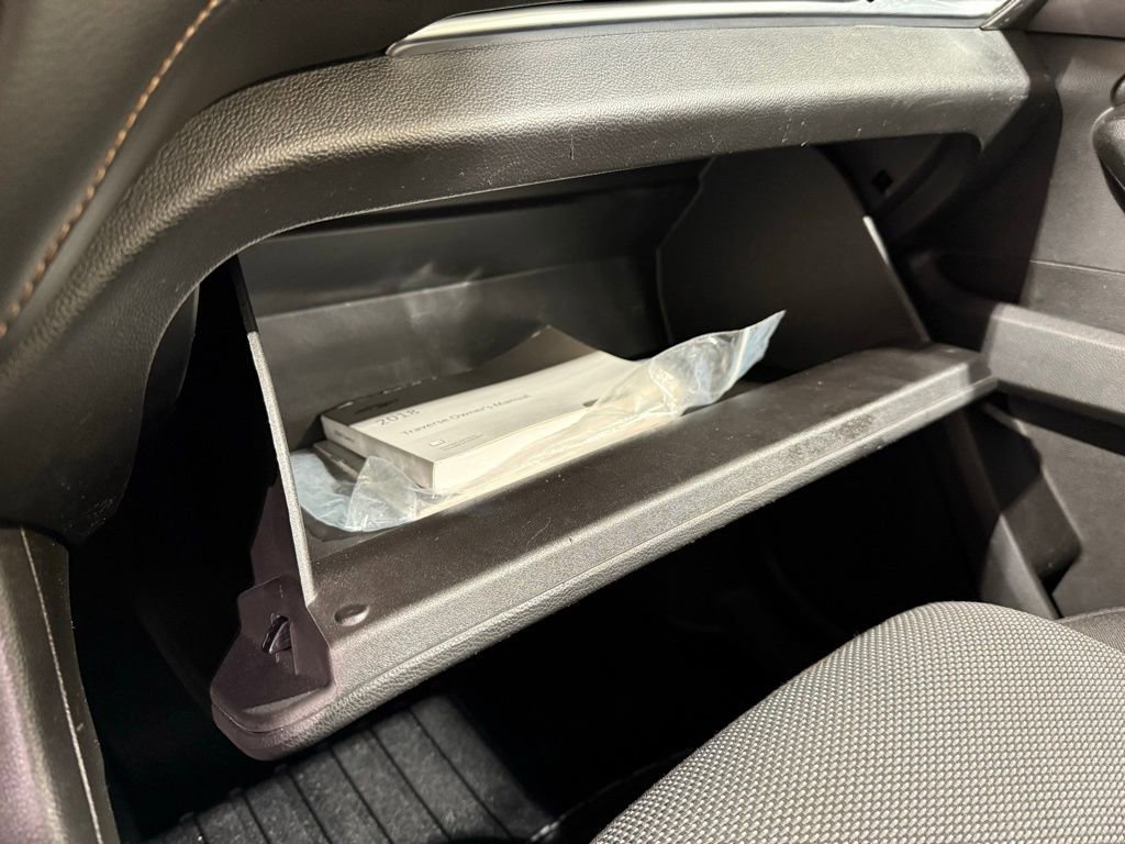 Used 2018 Chevrolet Traverse LS image 29