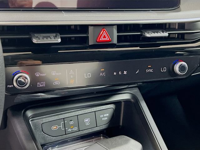 New 2026 Kia K5 LXS image 15