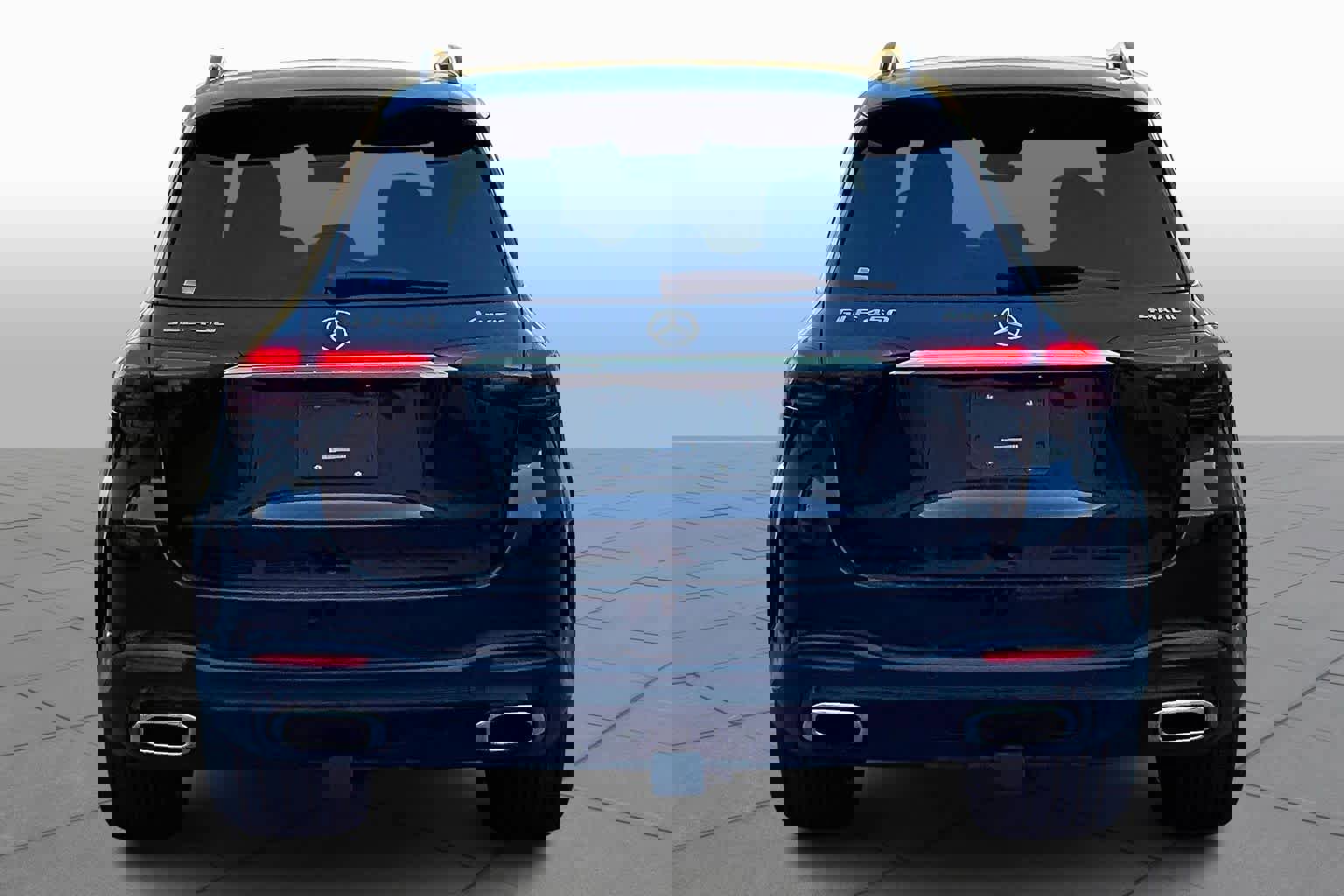 Used 2026 Mercedes-Benz GLE 450 4MATIC image 5