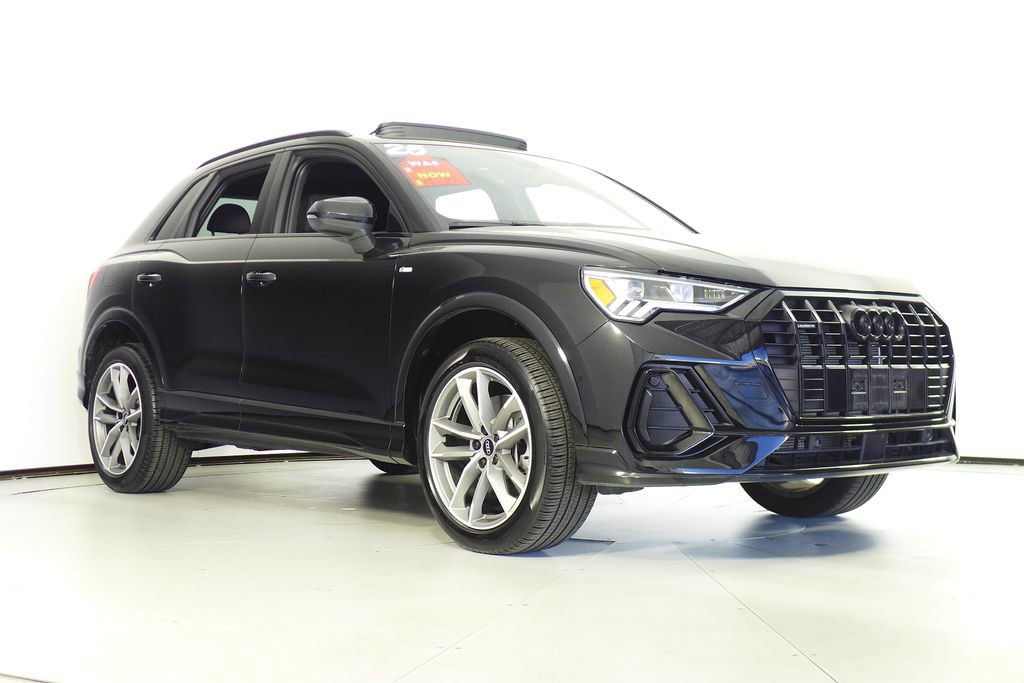 Used 2025 Audi Q3 2.0T Premium w/ Convenience Package image 4