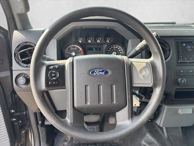Used 2016 Ford F250 XL w/ Power Equipment Group AWD/4WD image 17