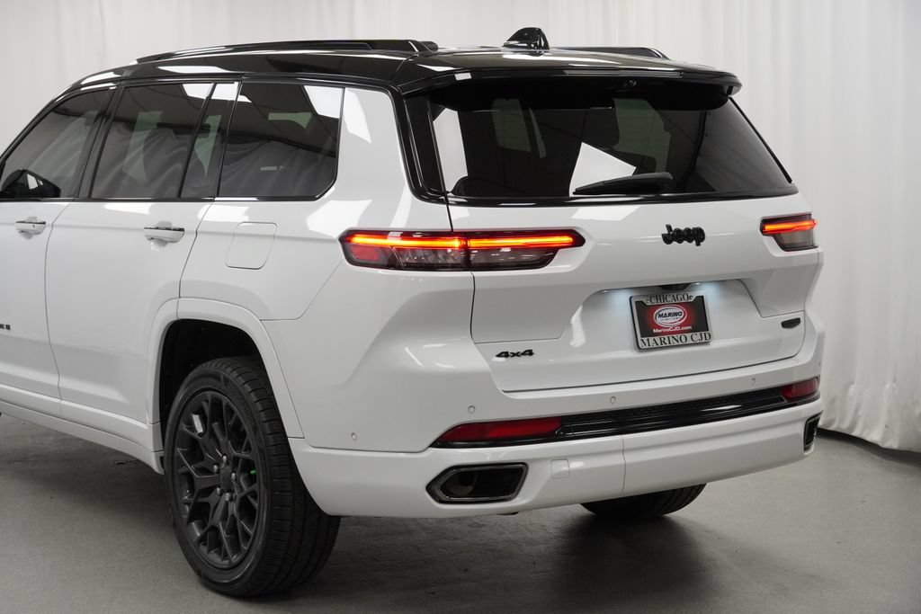Certified 2025 Jeep Grand Cherokee L Summit AWD/4WD image 13