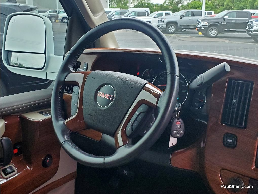 Used 2021 GMC Savana 2500 RWD image 45