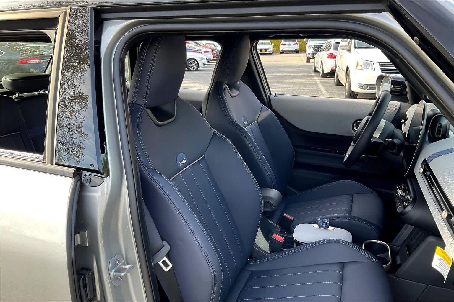 Used 2025 MINI Cooper S image 8