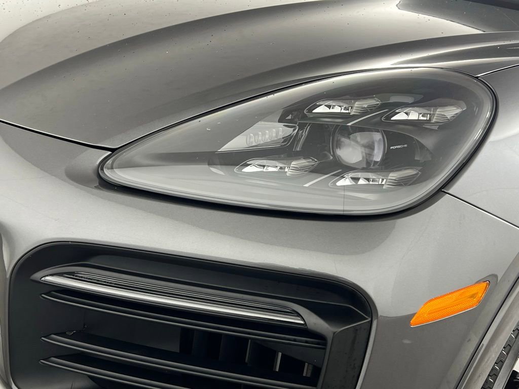 Certified 2023 Porsche Cayenne GTS image 15