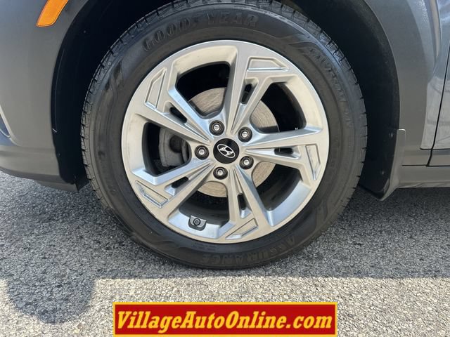 Used 2022 Hyundai Kona SEL FWD image 8