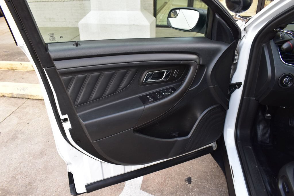 Used 2016 Ford Taurus Police Interceptor AWD image 38