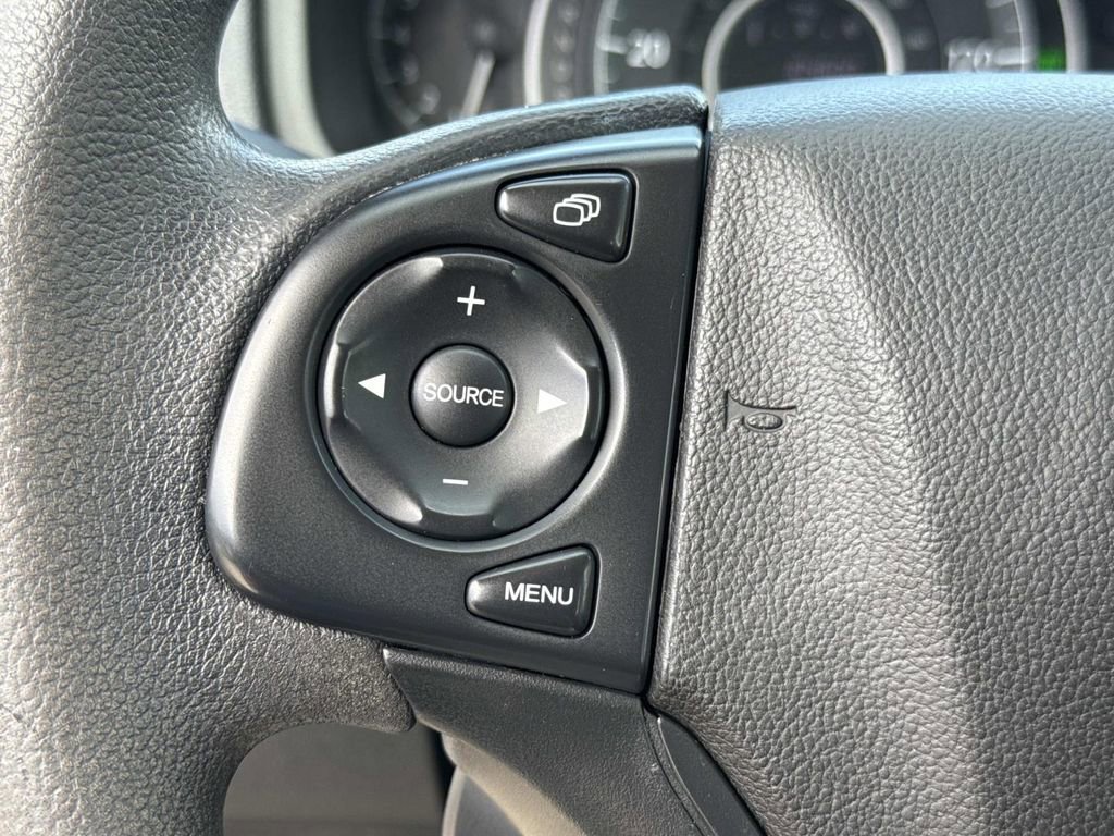 Used 2016 Honda CR-V LX image 38