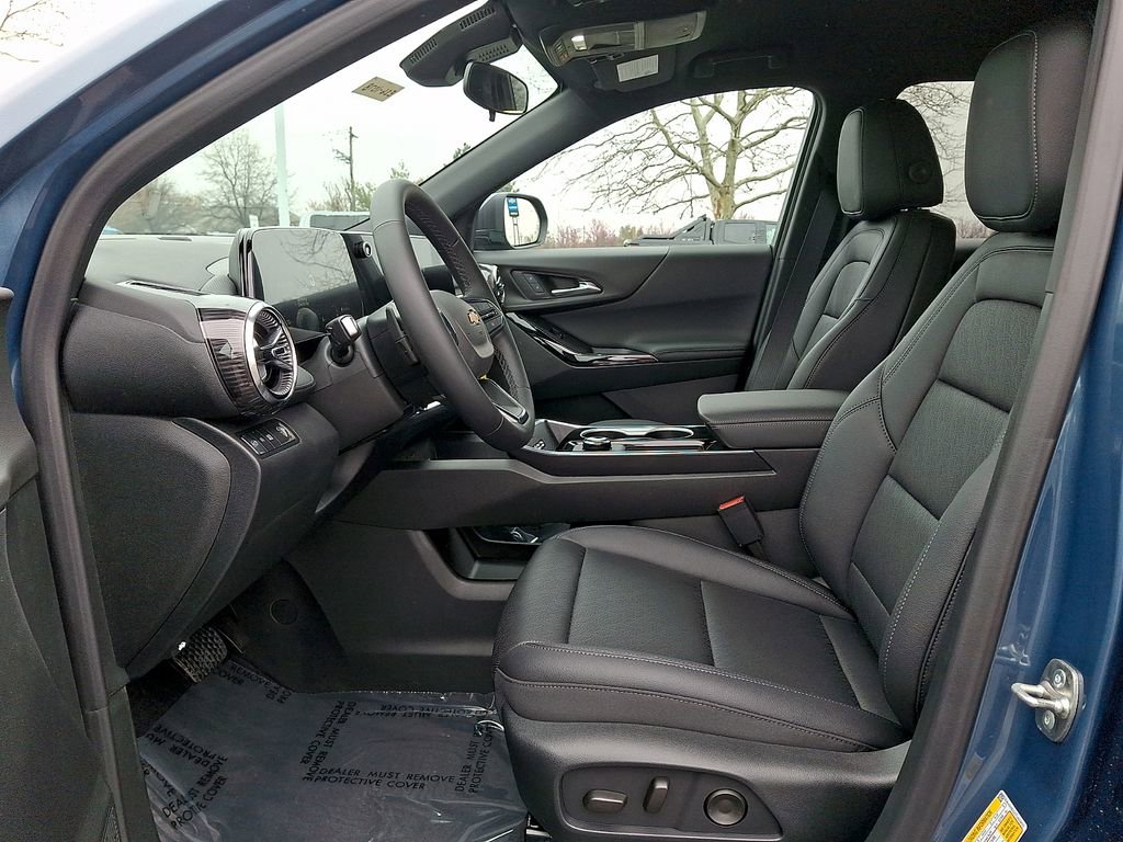 New 2026 Chevrolet Equinox LT w/ Convenience Package II image 9