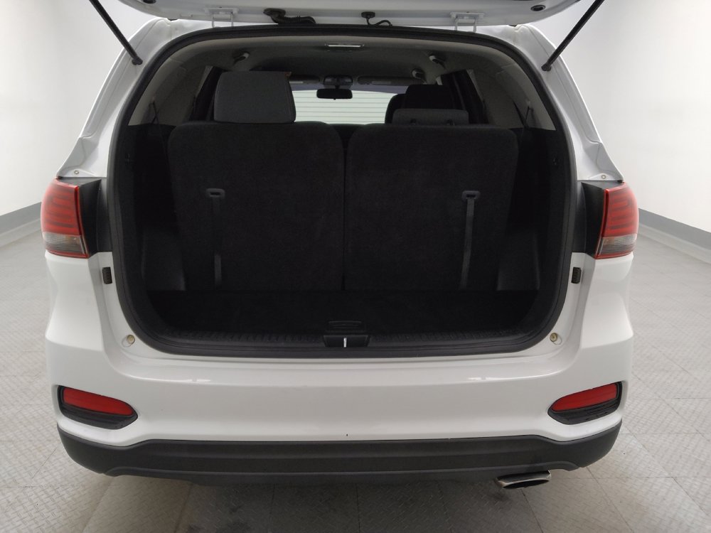 Used 2020 Kia Sorento FWD V6 image 29