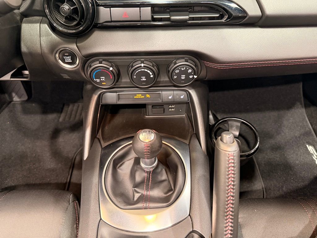 Used 2019 MAZDA MX-5 Miata Club image 22
