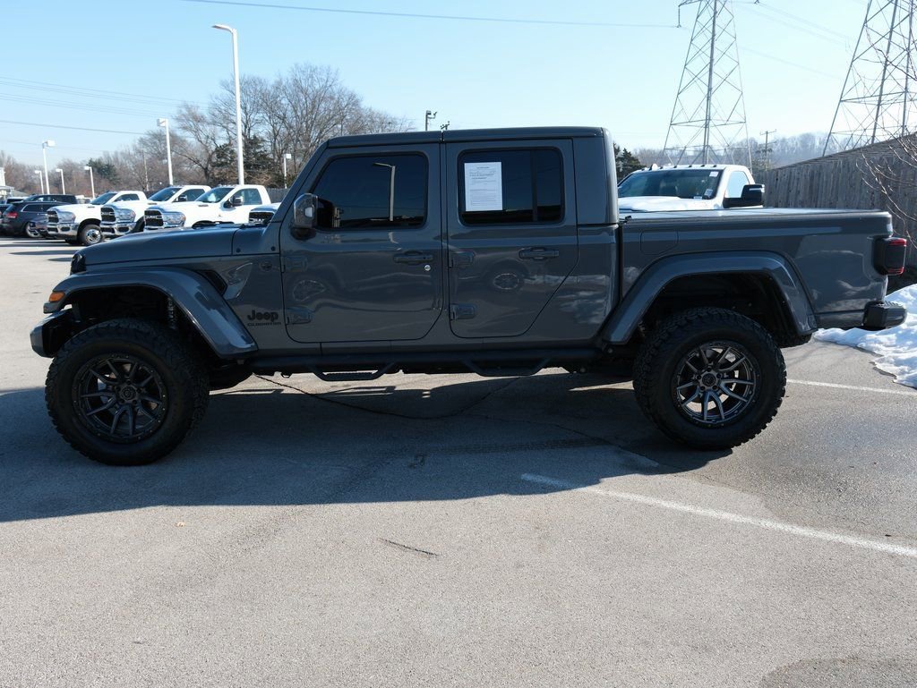 Used 2022 Jeep Gladiator Overland image 9