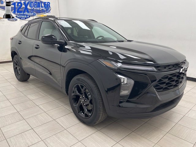 New 2026 Chevrolet Trax LT w/ Driver Confidence Package FWD image 1