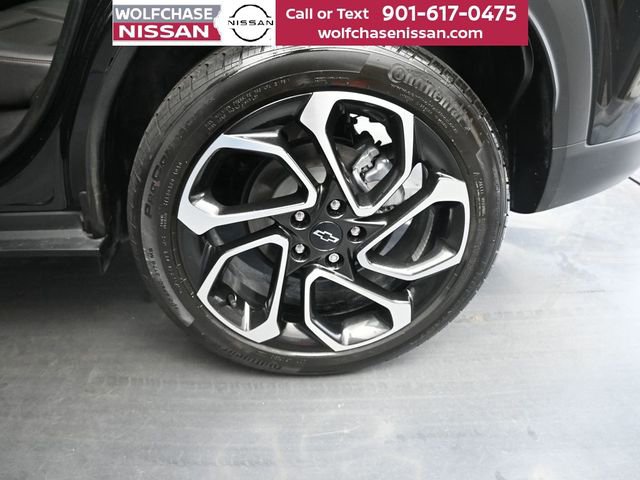 Used 2024 Chevrolet Trax RS w/ Sunroof Package image 16