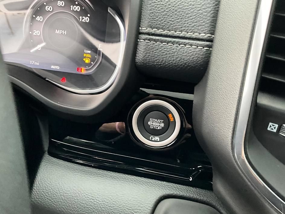 New 2026 RAM 1500 Laramie w/ Night Edition AWD/4WD image 18