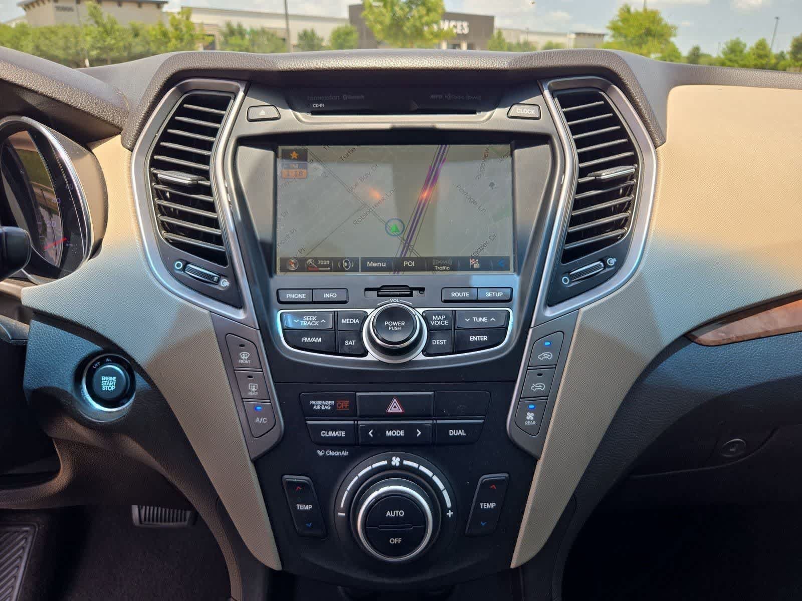 Used 2014 Hyundai Santa Fe GLS FWD image 25