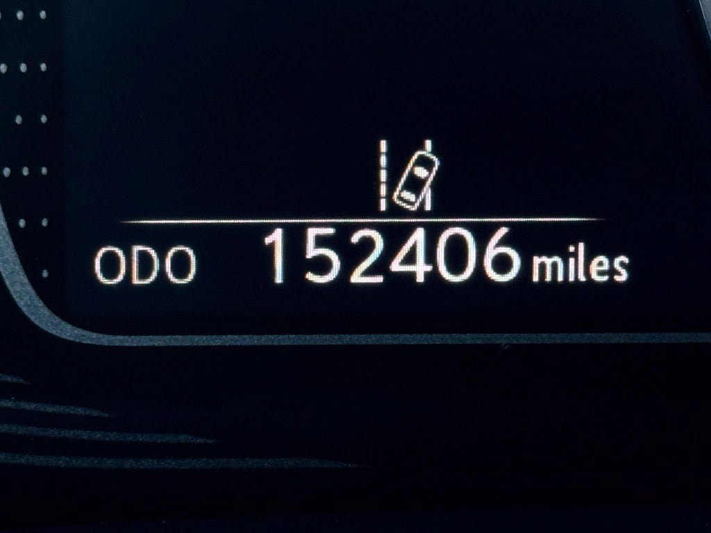 Used 2019 Lexus ES 300h w/ Accessory Package FWD image 3