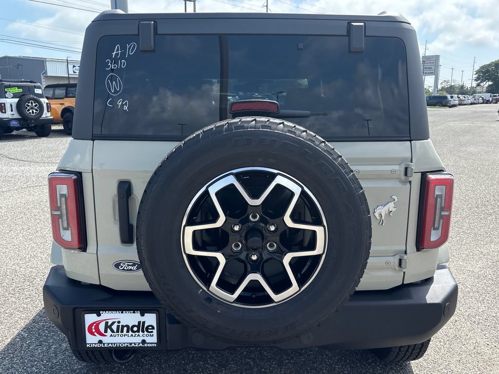 New 2026 Ford Bronco Outer Banks AWD/4WD image 27