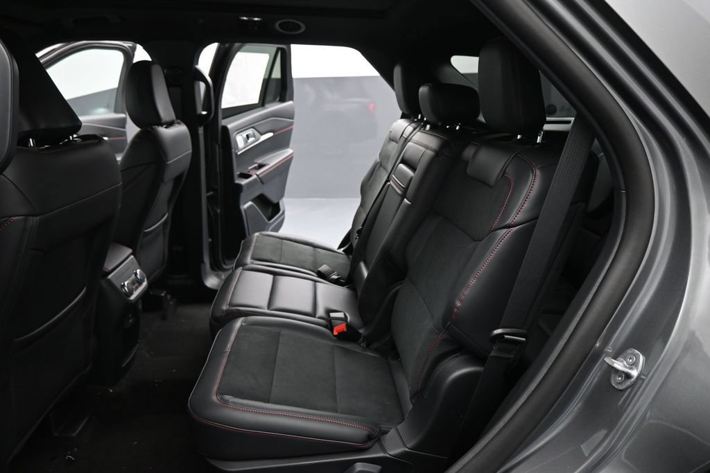 New 2026 Ford Explorer ST w/ Sun And Sound Package AWD/4WD image 18