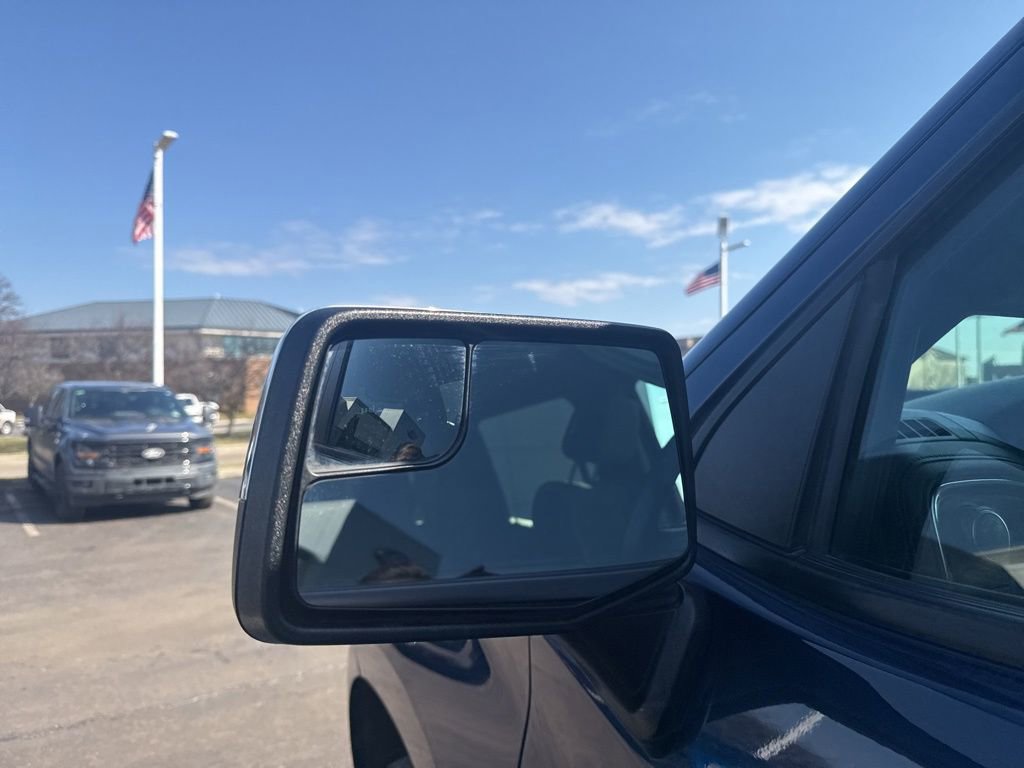 Used 2022 Chevrolet Silverado 1500 LT image 19