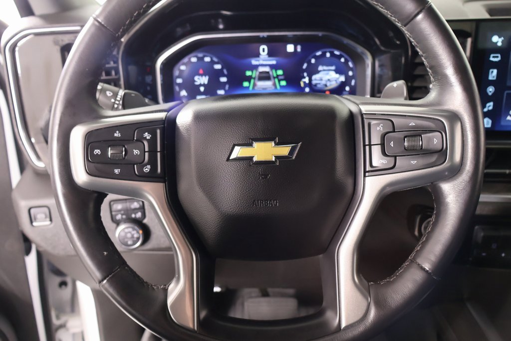 Used 2023 Chevrolet Silverado 1500 LTZ w/ LTZ Convenience Package II image 3