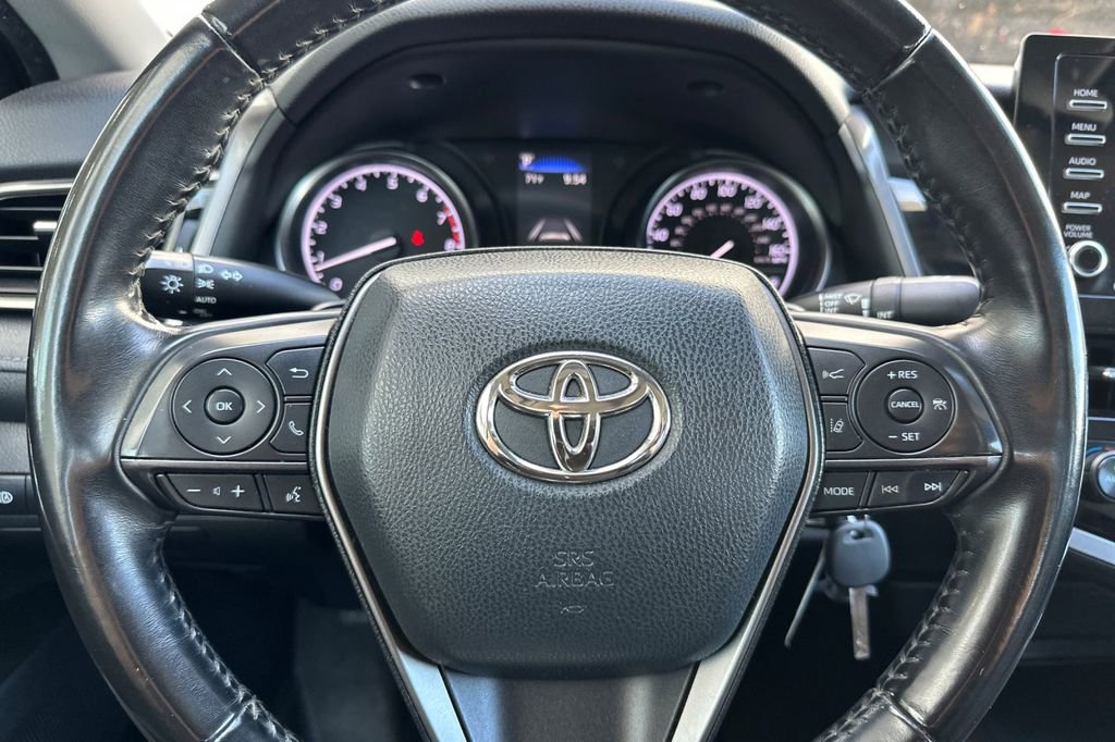 Used 2021 Toyota Camry SE FWD image 22