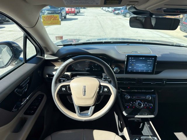 Used 2021 Lincoln Corsair Reserve FWD image 18