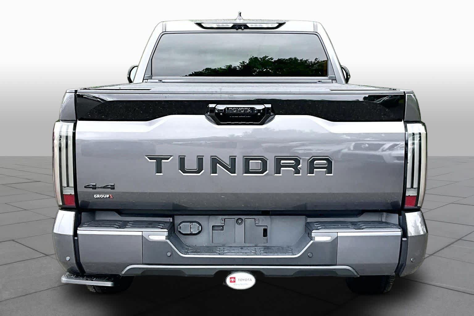 Used 2022 Toyota Tundra Platinum AWD/4WD image 5