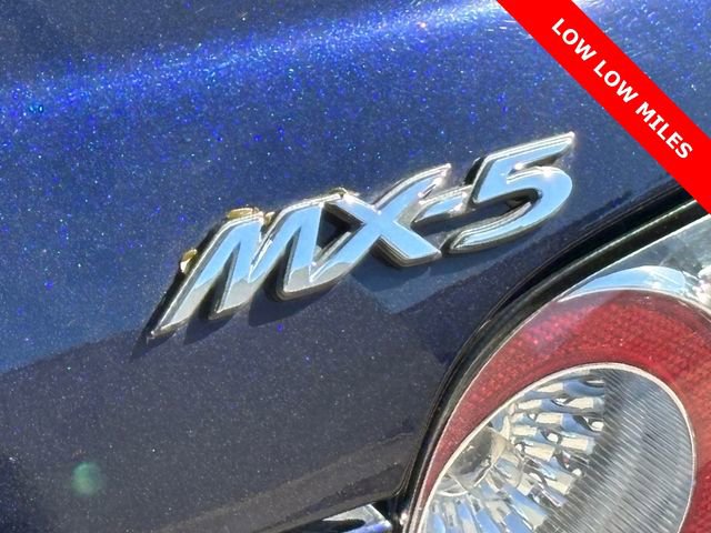 Used 2007 MAZDA MX-5 Miata Grand Touring w/ Premium Pkg image 13