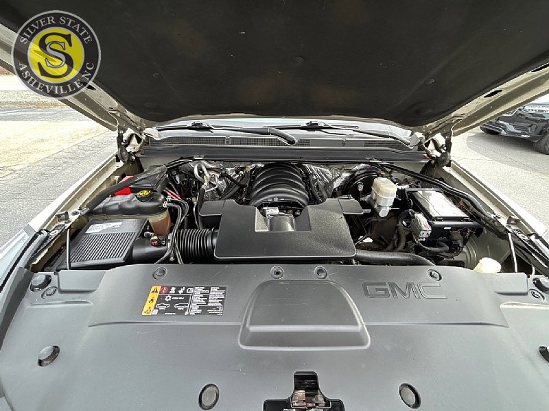 Used 2017 GMC Yukon XL SLT image 29