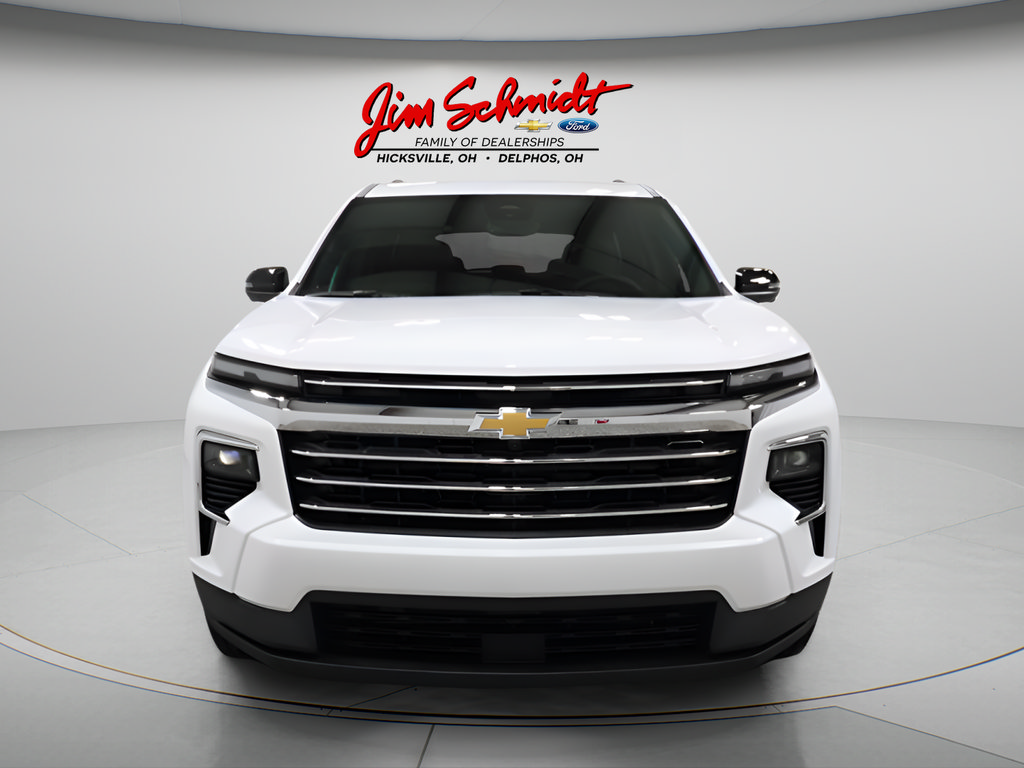 New 2027 Chevrolet Traverse LT w/ Driver Confidence Package FWD image 2
