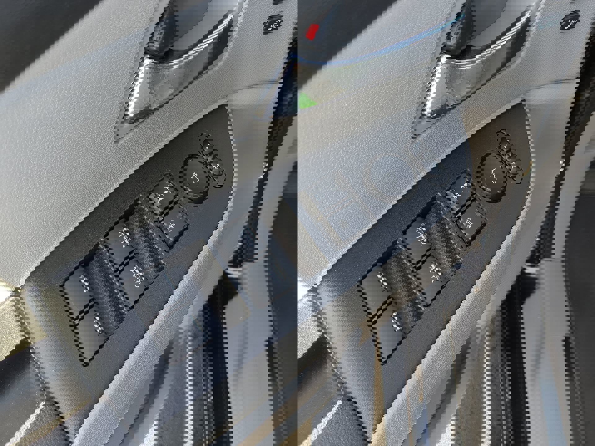 Used 2014 Honda Odyssey Touring image 19