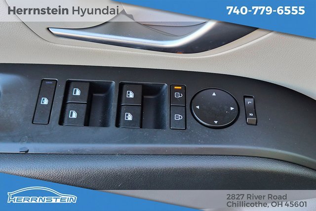 Certified 2025 Hyundai Tucson SEL image 17