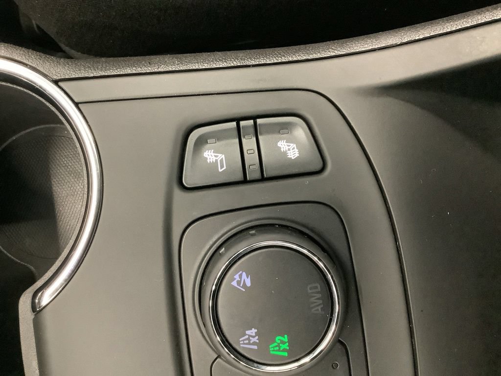 Used 2024 GMC Terrain SLE w/ Driver Convenience Package AWD/4WD image 12