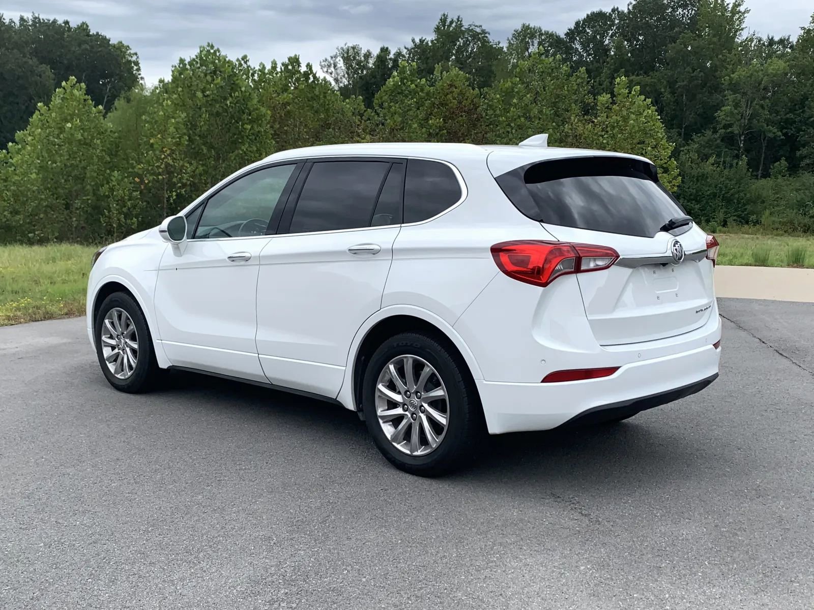 Used 2019 Buick Envision Essence image 5