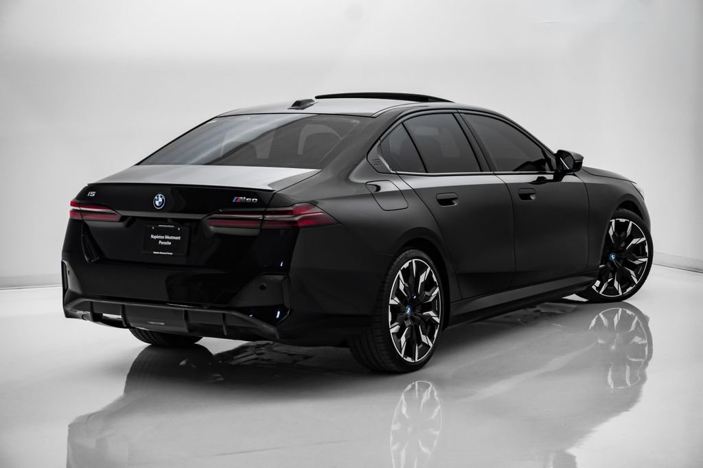 Used 2024 BMW i5 M60 AWD/4WD image 11