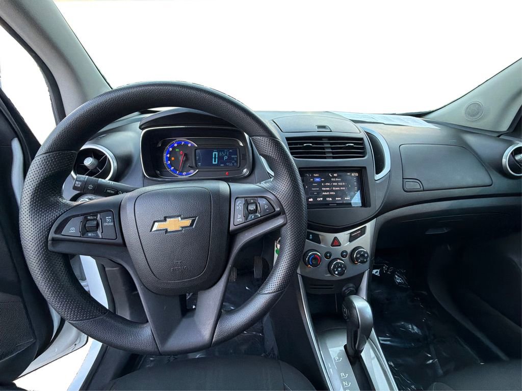 Used 2016 Chevrolet Trax LT image 29