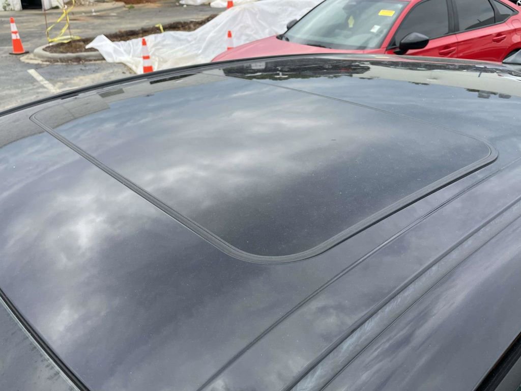 Used 2025 Toyota Camry SE FWD image 32