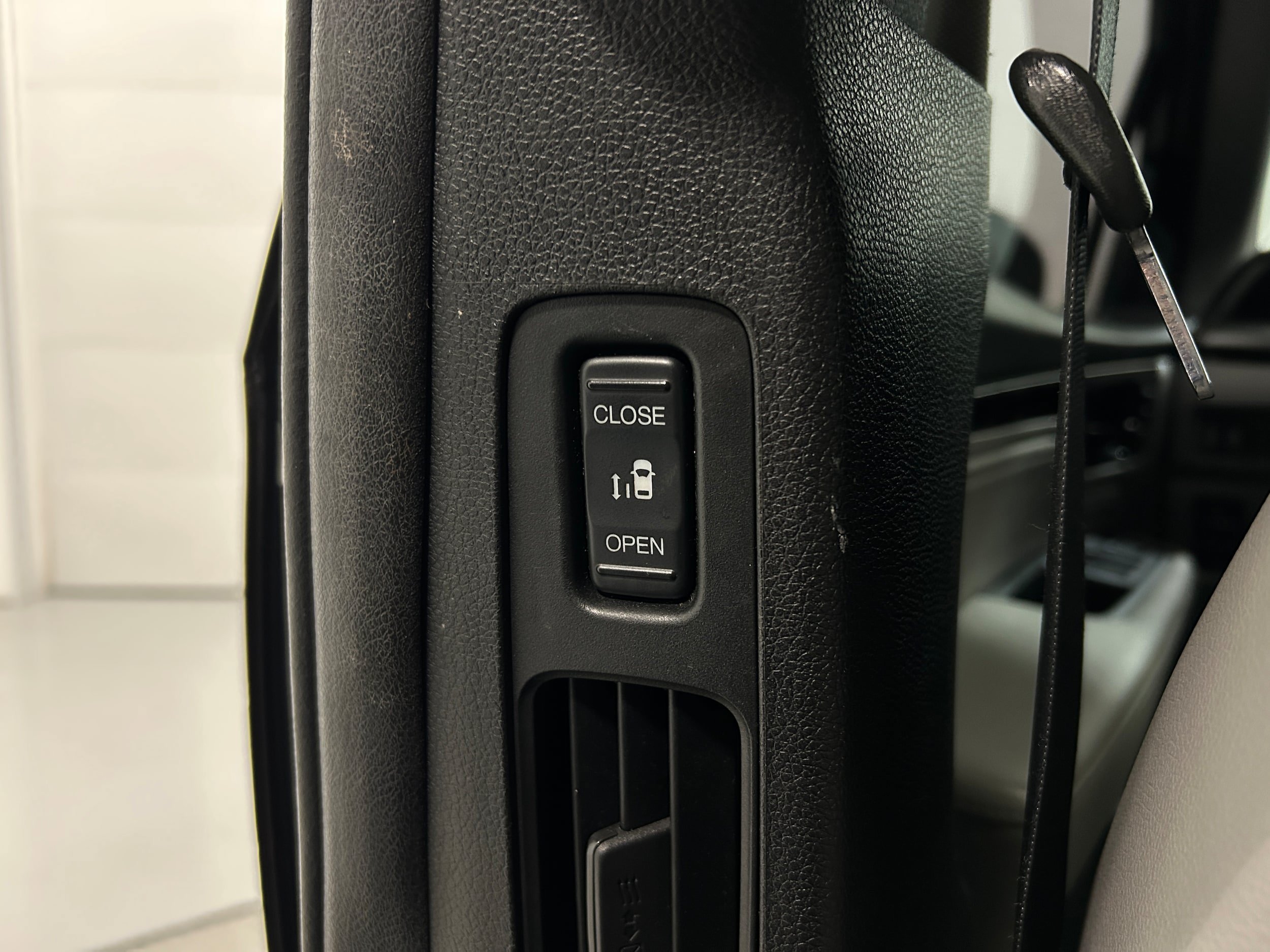Used 2019 Honda Odyssey Elite image 29