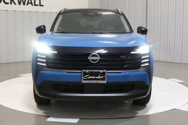 New 2025 Nissan Kicks SR w/ SR Premium Package image 3