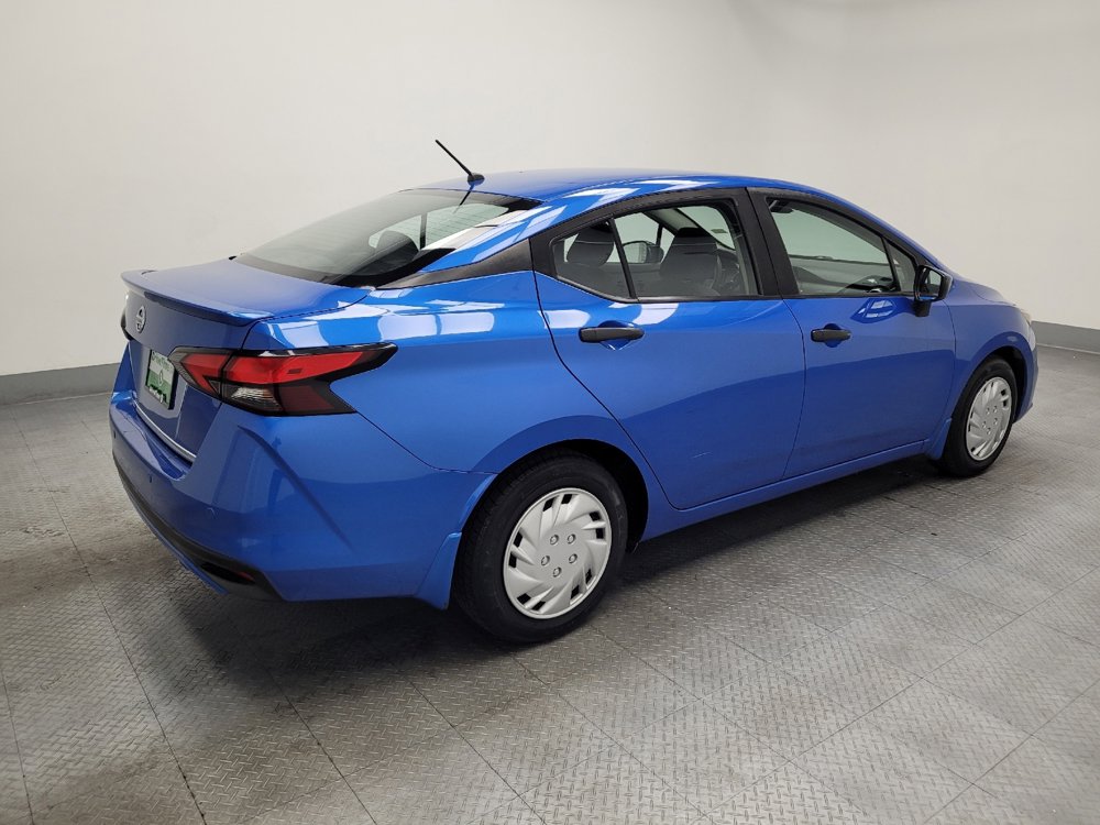 Used 2020 Nissan Versa S image 10