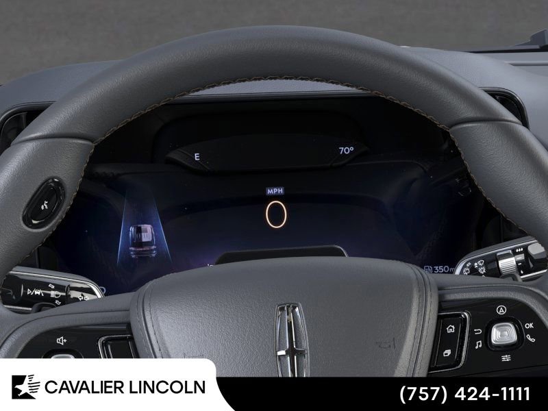 Used 2025 Lincoln Aviator AWD w/ Equipment Group 101A image 13