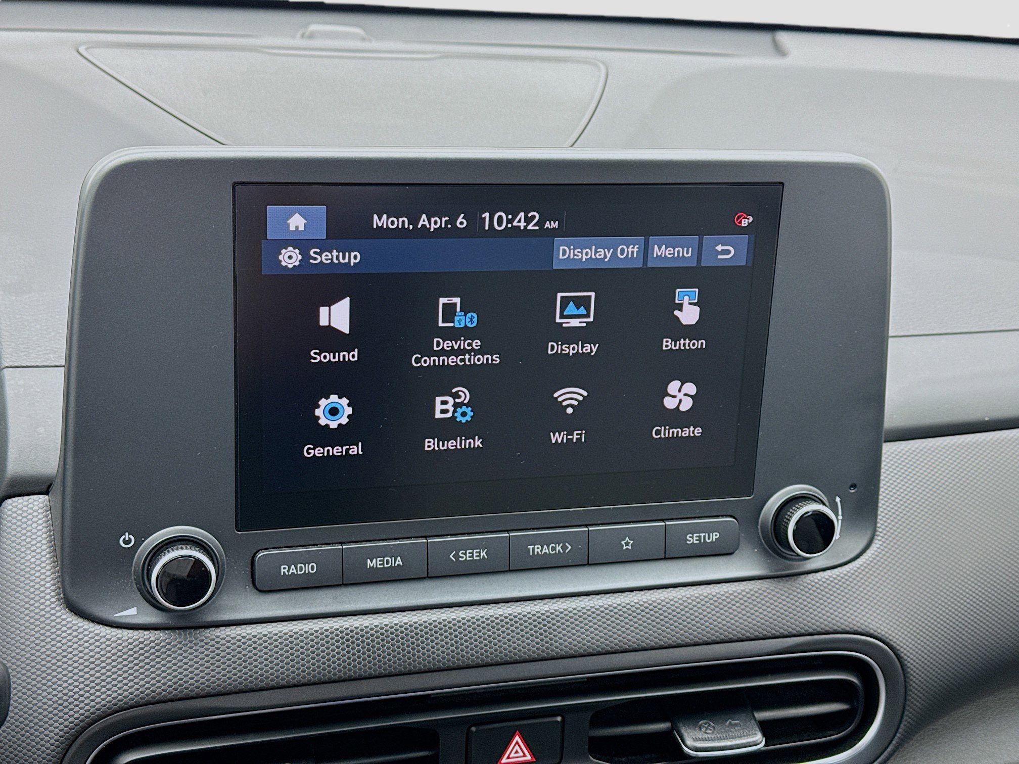 Used 2023 Hyundai Kona SEL AWD/4WD image 9