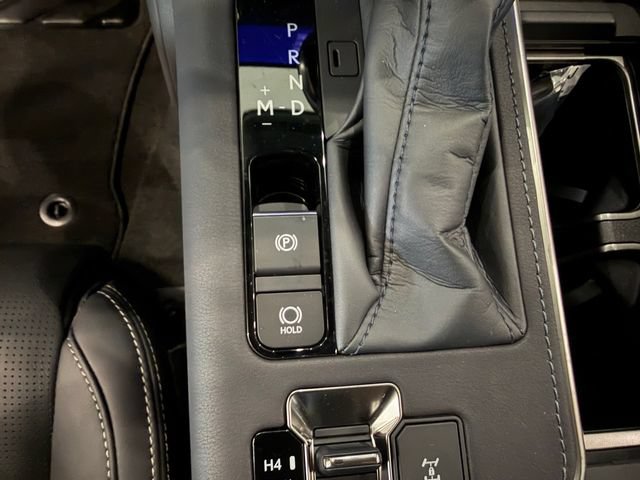 New 2026 Lexus GX 550 AWD/4WD image 26