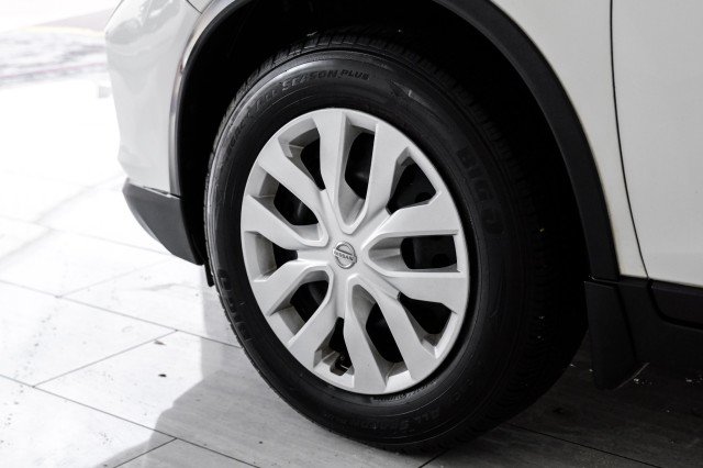 Used 2017 Nissan Rogue S FWD image 42